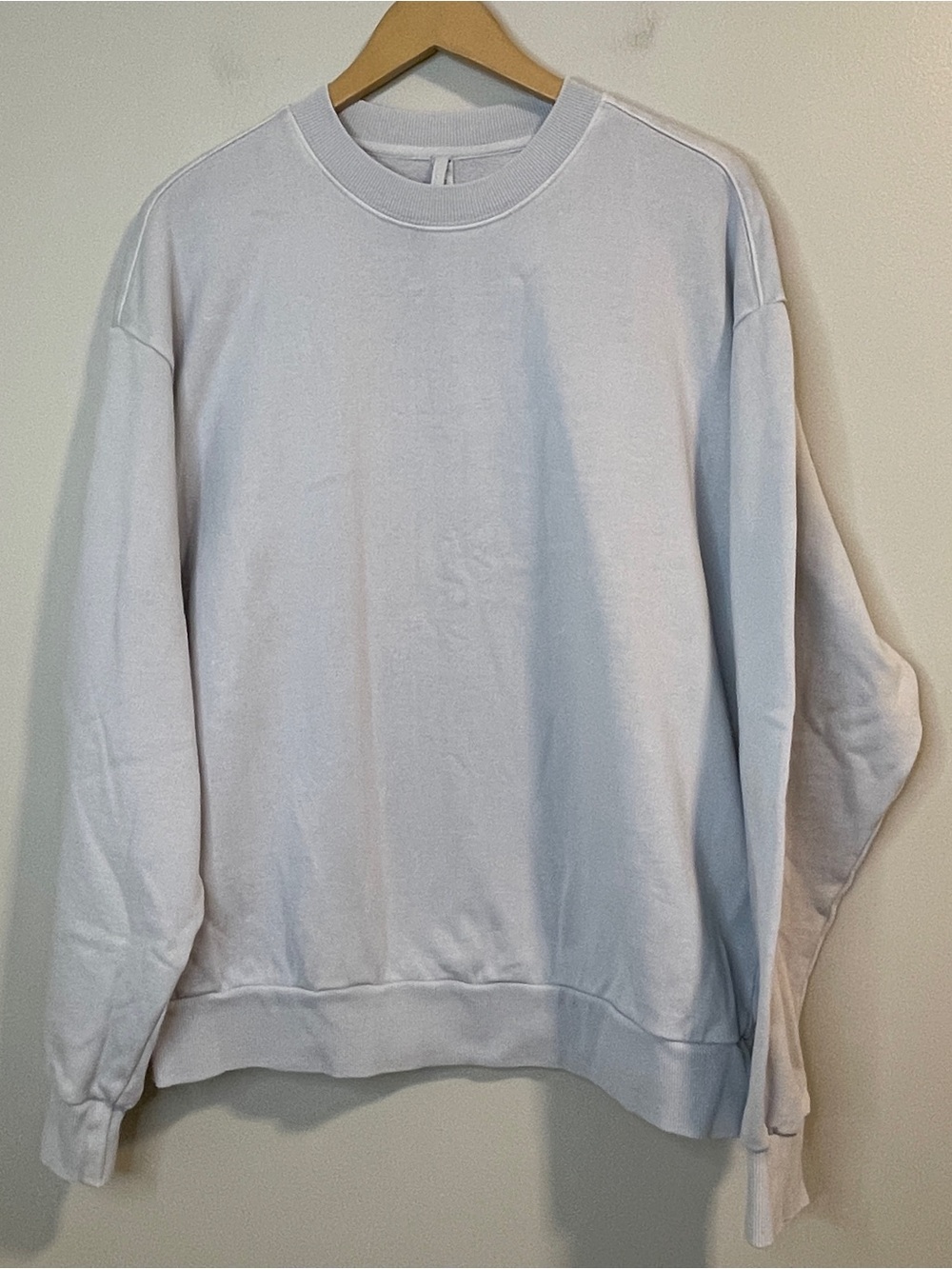SKIMS Cotton Fleece Classic Crewneck Ice Blue L
